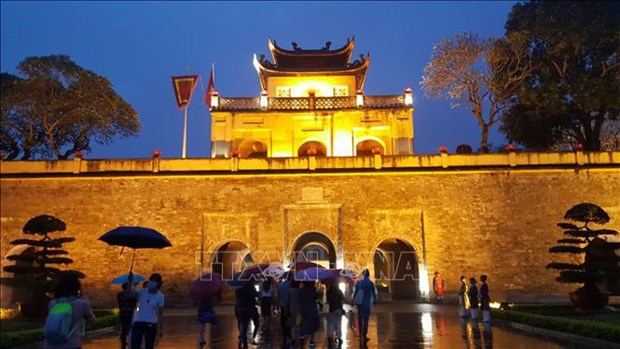 Buscan establecer corredor turistico seguro entre Hanoi y localidades hinh anh 1
