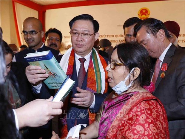 Vietnam y la India por fomentar intercambio pueblo a pueblo hinh anh 1
