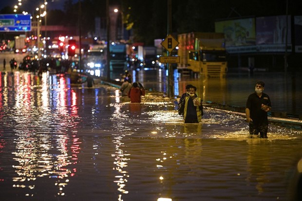 Malasia evacua 22 mil personas por inundaciones hinh anh 1