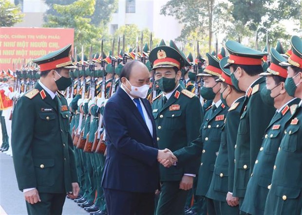Presidente vietnamita pide centrarse en orientacion ideologica para soldados hinh anh 1
