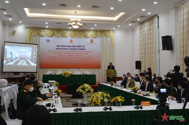 Exhortan a mejorar lucha contra enfermedades provocadas por la dioxina en Vietnam hinh anh 2