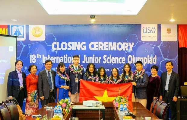 Vietnam cosecha resultados destacados en Olimpiada Juvenil Internacional de Ciencias 2021 hinh anh 1