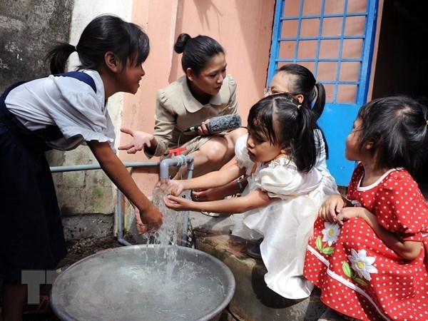 Vietnam proyecta que todos los pobladores tengan acceso a agua potable para 2045 hinh anh 1