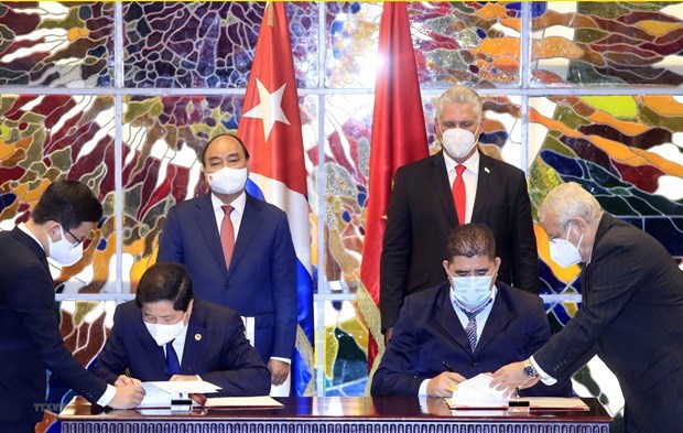 Vietnam y Cuba por elevar valor de comercio bilateral hinh anh 2