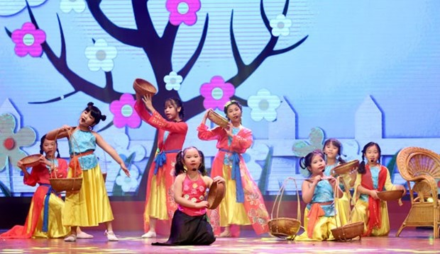 Vietnam por mejorar la vida cultural de los pobladores en etapa 2021-2026 hinh anh 1