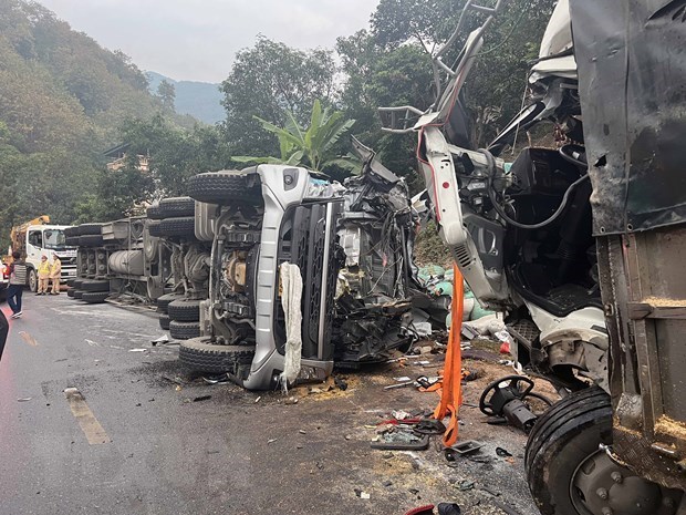 Vietnam reporta 12 victimas fatales por accidentes de transito en segundo dia feriado hinh anh 1