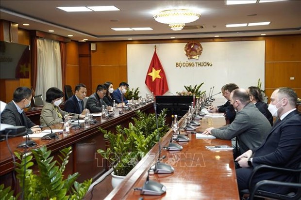 Instan a agilizar cooperacion comercial e inversionista Vietnam- Belarus hinh anh 1