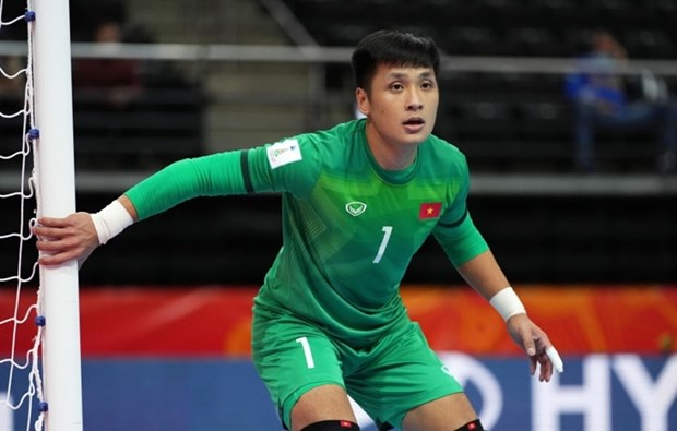 Jugador vietnamita entre los 10 mejores porteros del mundo de futbol sala hinh anh 1