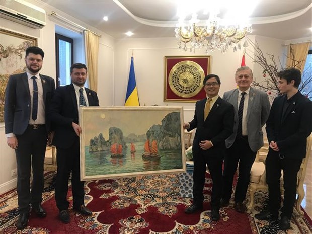 Vietnam y Ucrania fomentan cooperacion bilateral hinh anh 2