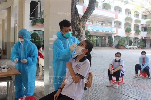 Estudiantes en provincia vietnamita de Ba Ria-Vung Tau regresaran a la escuela hinh anh 1
