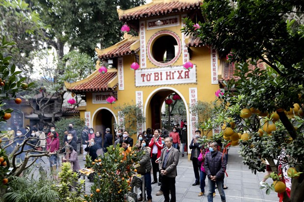 Destinos turisticos en Hanoi vuelven a la actividad hinh anh 1