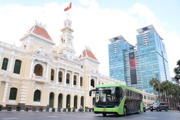 Ciudad Ho Chi Minh pondra a prueba servicios de autobuses electricos hinh anh 1