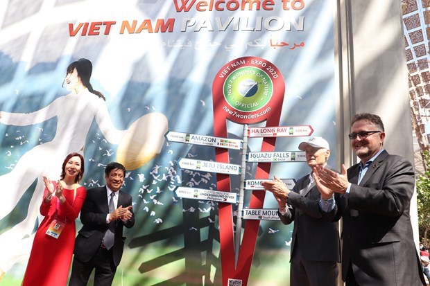 Vietnam promueve valores del patrimonio Bahia de Ha Long en EXPO 2020 Dubai hinh anh 2