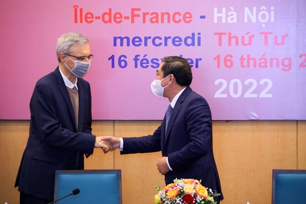 Hanoi y la region francesa firman programa de accion para 2022-2025 hinh anh 1