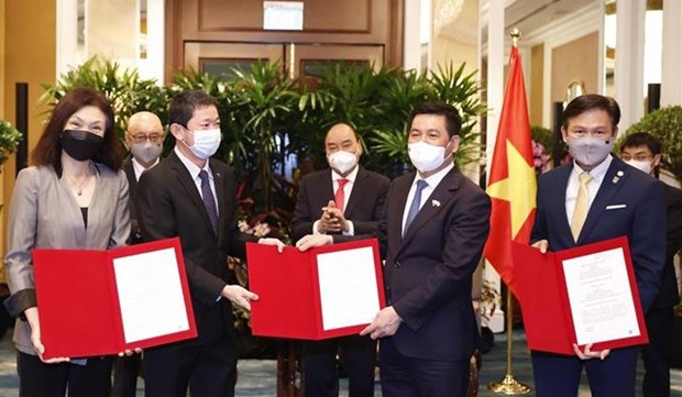 Vietnam estimula la inversion en desarrollo sostenible, dice presidente hinh anh 1