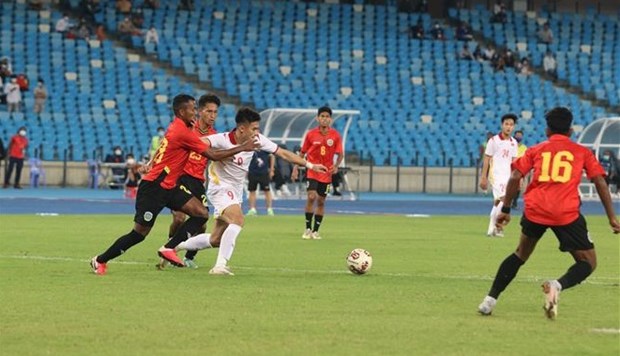 Vietnam disputara la final de Campeonato de futbol regional tras vencer a Timor Leste hinh anh 1