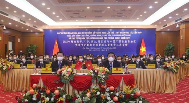 Fortalecen cooperacion entre provincias vietnamitas y region autonoma china Zhuang de Guangxi hinh anh 1