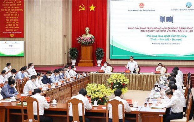 Primer ministro vietnamita insta a promover desarrollo de Delta del Mekong hinh anh 2