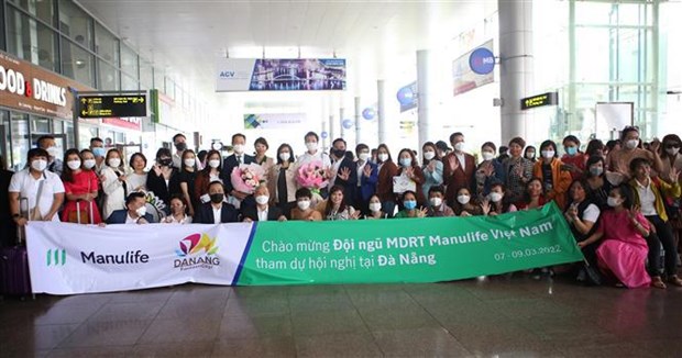 Ciudad vietnamita de Da Nang recibe a mas de 700 turistas MICE hinh anh 2