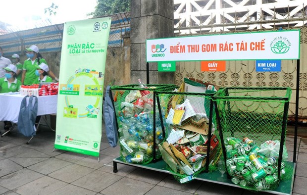 Vietnam y la proteccion del medioambiente: Promover la segregacion de residuos domesticos hinh anh 2