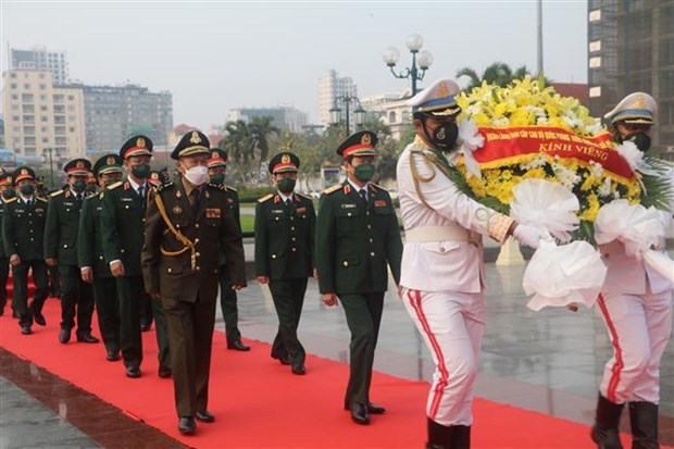Vietnam y Camboya refuerzan cooperacion en la defensa hinh anh 2