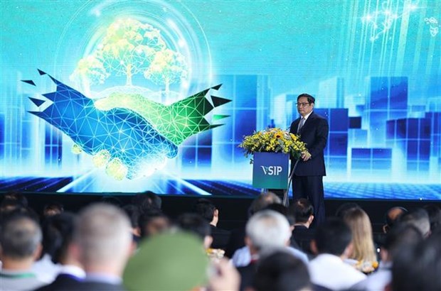 Primer ministro vietnamita asiste a ceremonia inaugural de proyectos socioeconomicos en provincia surena hinh anh 1