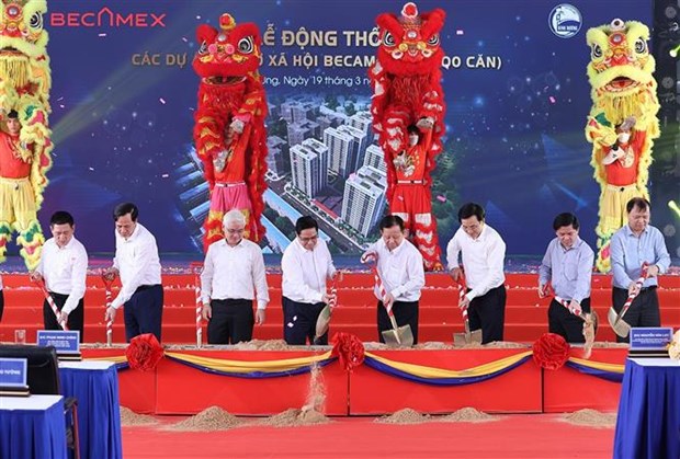 Primer ministro vietnamita asiste a ceremonia inaugural de proyectos socioeconomicos en provincia surena hinh anh 2