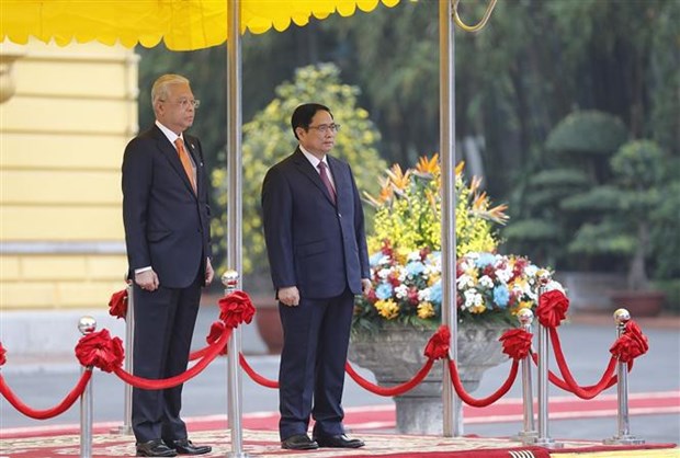 Primer ministro vietnamita da la bienvenida a su homologo malasio hinh anh 3