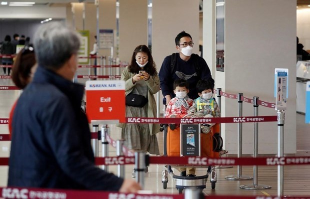 Corea del Sur intensifica examenes medicos para viajeros desde Vietnam hinh anh 2