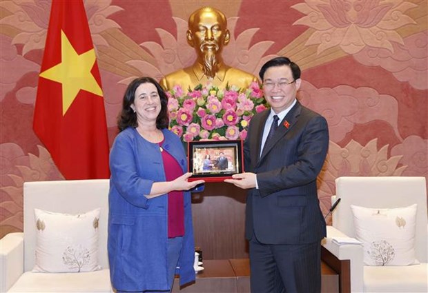 Debaten medidas para agilizar cooperacion entre Vietnam y Banco Mundial hinh anh 1
