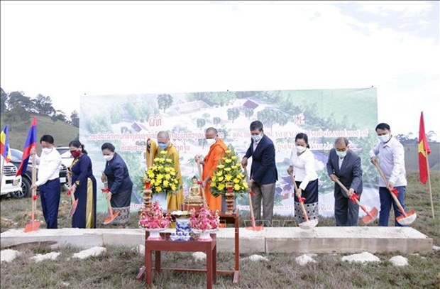 Comienza construccion de templo para conmemorar a heroes y martires vietnamitas y laosianos caidos hinh anh 1