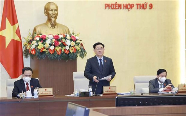 Clausuran novena reunion del Comite Permanente de Parlamento vietnamita hinh anh 1