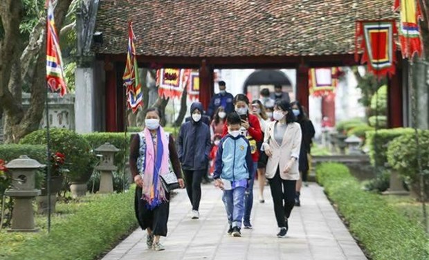 Aumenta llegada de visitantes a Hanoi en tres meses hinh anh 1