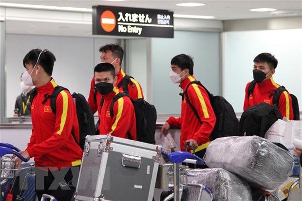 Seleccion vietnamita de futbol enfrenta dificultades antes de partido con Japon hinh anh 2