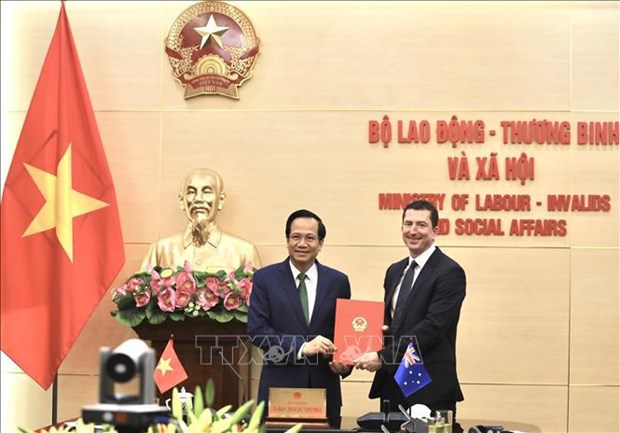 Vietnam y Australia firman acuerdo de cooperacion en sector agricola hinh anh 1