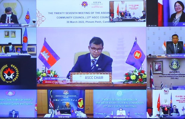 Vietnam apoya iniciativa de vinculacion en seguros de Camboya en ASEAN hinh anh 1