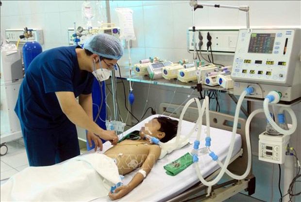Vietnam registra casi 81 mil casos nuevos de COVID-19 hinh anh 1