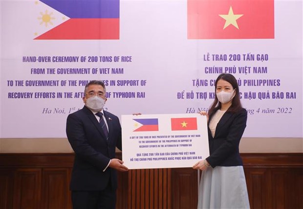 Vietnam respalda a Filipinas en superacion de consecuencias de supertifon Rai hinh anh 1