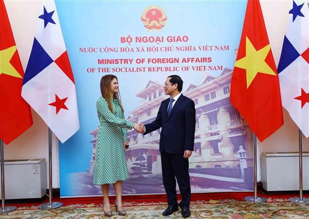 Abogan por elevar eficacia de la cooperacion entre Vietnam y Panama hinh anh 1