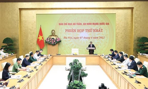 Instan a aplicar enfoque global en garantia de seguridad cibernetica en Vietnam hinh anh 1