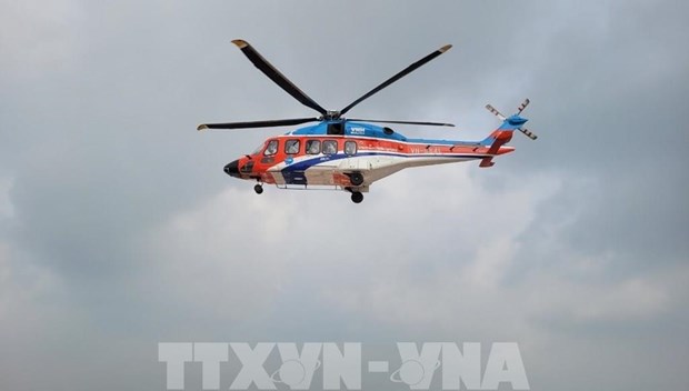 Ciudad Ho Chi Minh lanzara viajes turisticos y servicios de emergencia en helicopteros hinh anh 1