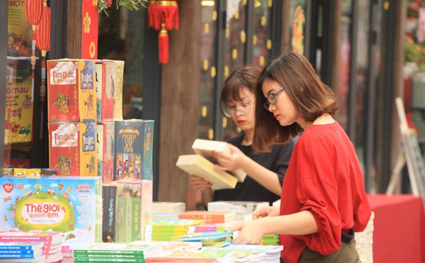 Promueven en Vietnam cultura de lectura entre comunidad hinh anh 1