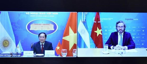 Canciller vietnamita sostiene conversacion telefonica con su homologo argentino hinh anh 1