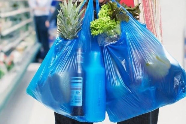 Multaran en Vietnam a minoristas de bolsas de plastico de un solo uso a partir de 2026 hinh anh 1