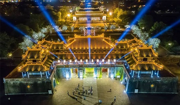 Abriran zona turistica nocturna en Ciudadela Imperial de Hue hinh anh 1