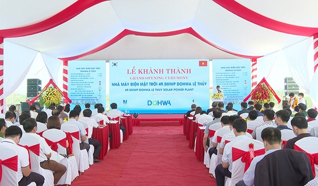 Inauguran planta de energia solar en provincia central de Vietnam hinh anh 1
