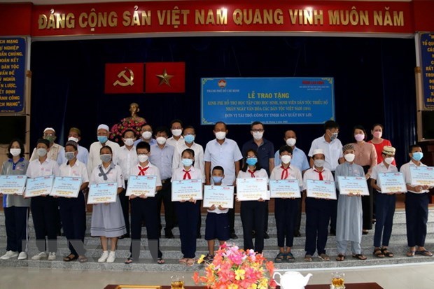 Ciudad Ho Chi Minh despliega actividades asistenciales a minorias etnicas hinh anh 1