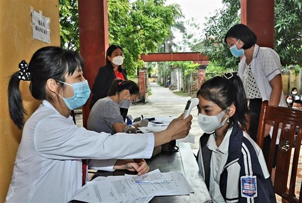 Vietnam registra mas de siete mil casos nuevos del COVID-19 hinh anh 1
