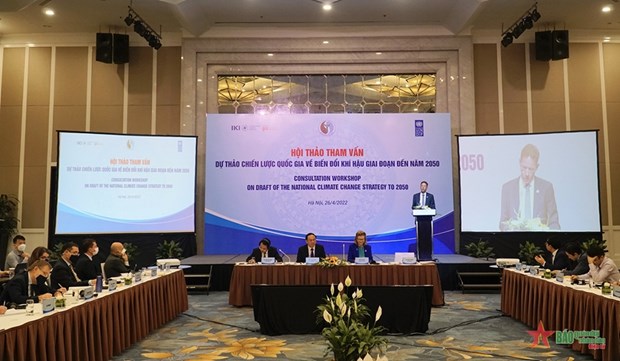 Debaten en Vietnam borrador de Estrategia Nacional de Cambio Climatico hasta 2050 hinh anh 1