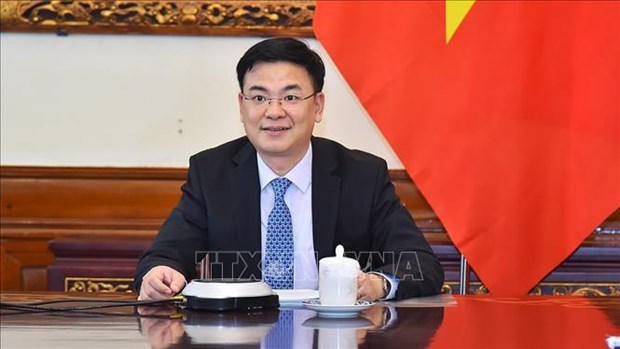 Rubrican Vietnam y Oman acuerdo sobre exencion de visados hinh anh 1